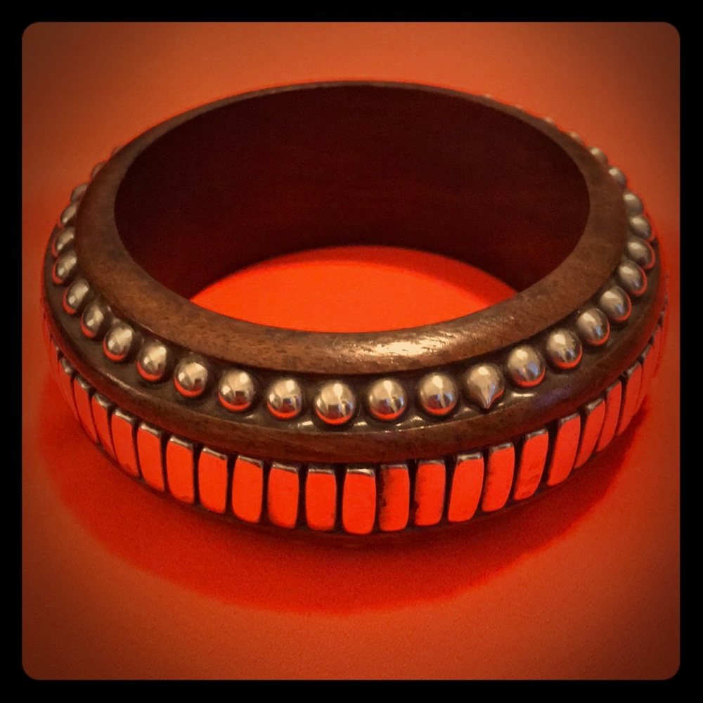🍁Wood and silver bangle🍁